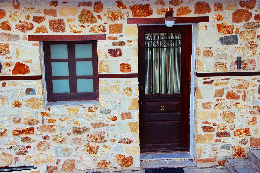 Hotel Prasino Horio Arnaía Exterior foto
